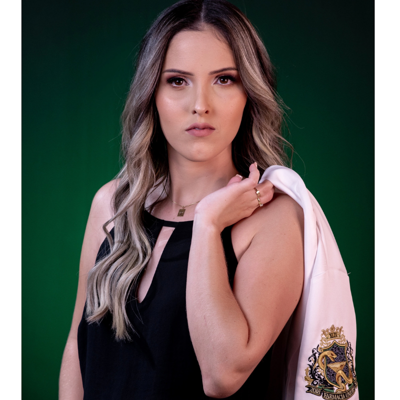 Dra Thais Cintra Borges